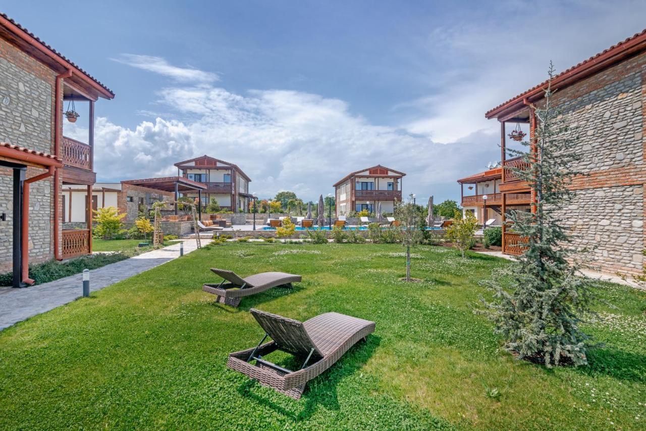 Chateau Mosmieri Hotel & Winery Телави Екстериор снимка